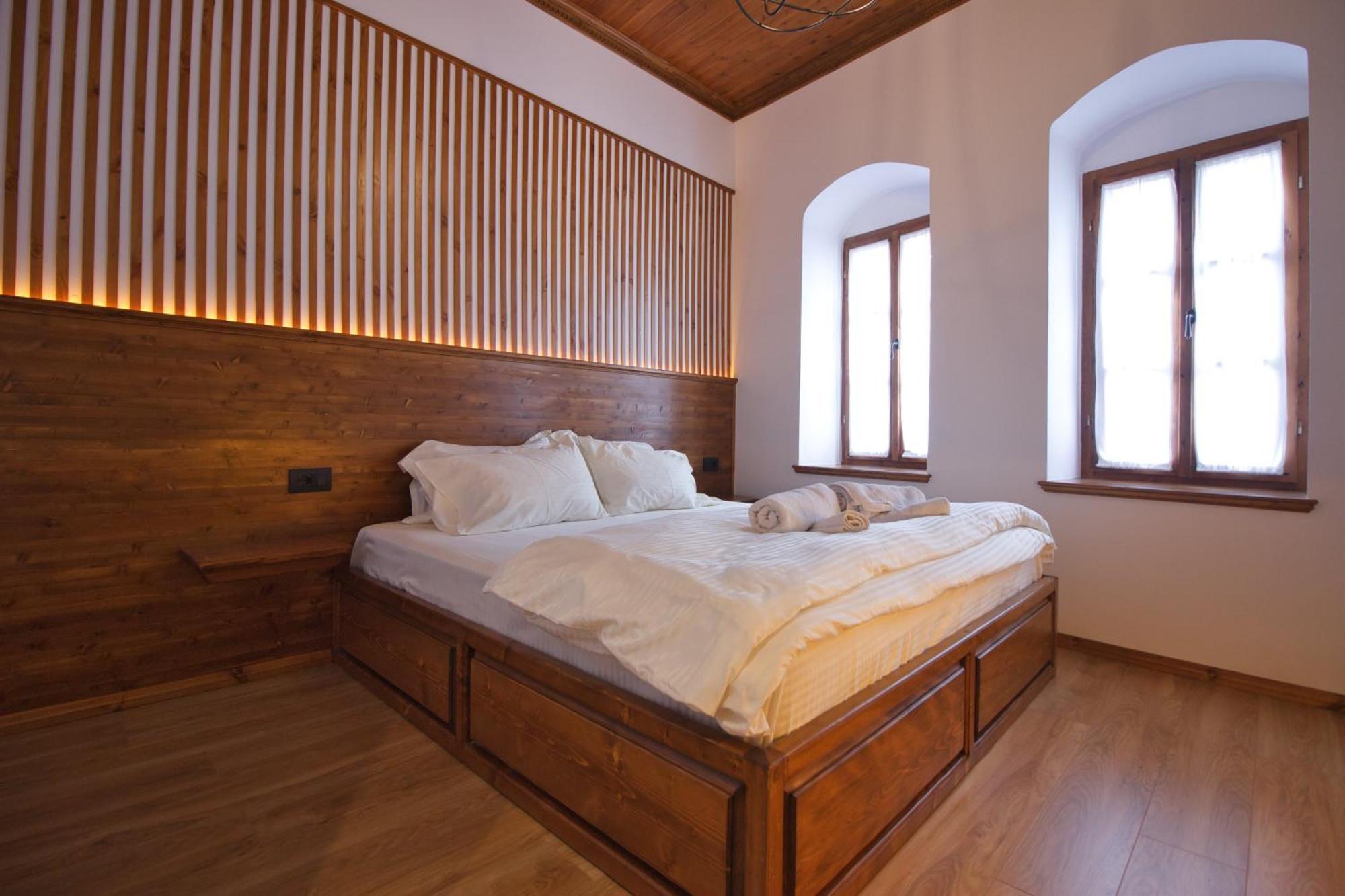 Grey Stone Hotel Gjirokaster Exterior photo