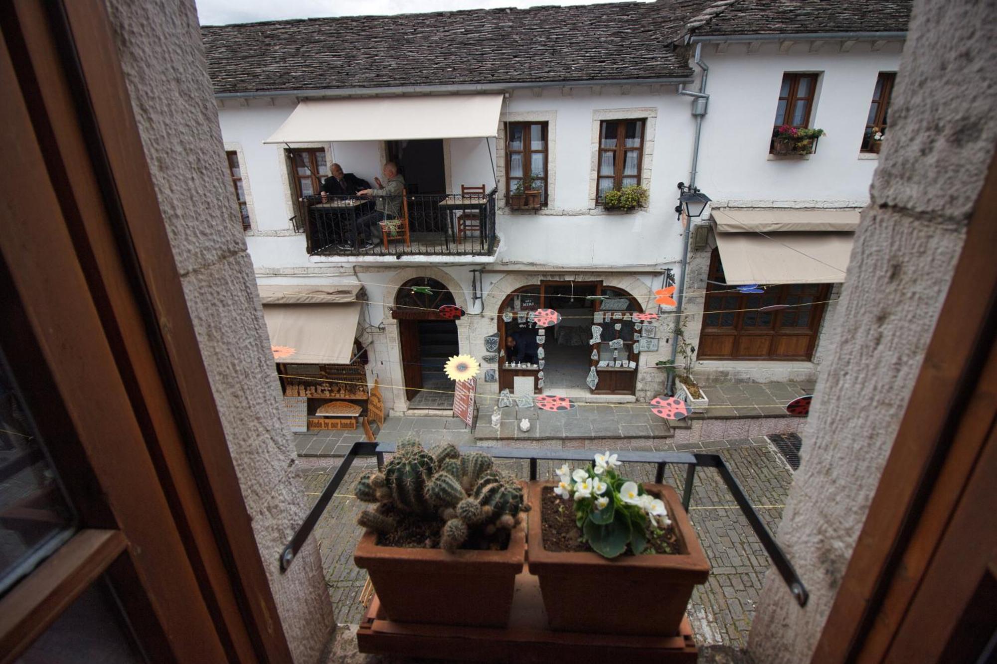 Grey Stone Hotel Gjirokaster Exterior photo